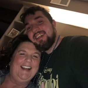 Meet your Posher, Leigh ann